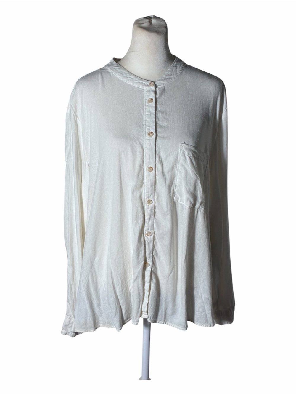 Anthropologie Pilcro white linen blend button front top Sz Large
